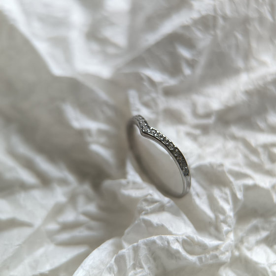 Silver ring with cubic zirconia