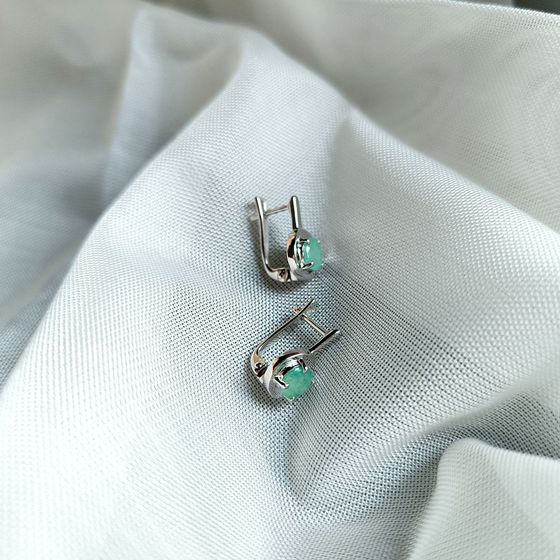 Срібні сережки зі смарагдом 1.54ct