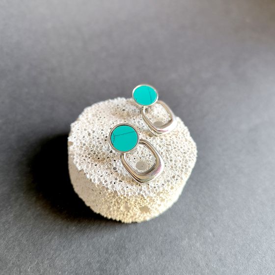 Silver earrings with turquoise