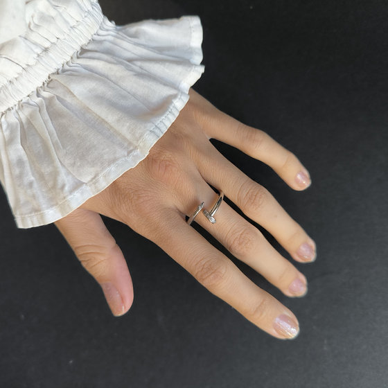 Silver ring with cubic zirconia