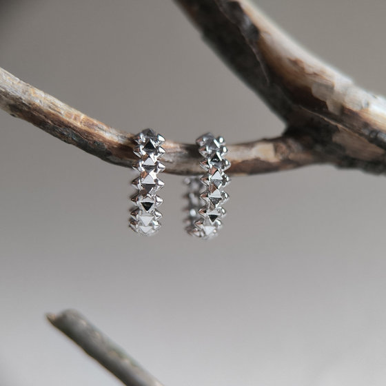 Серебряные серьги без камней