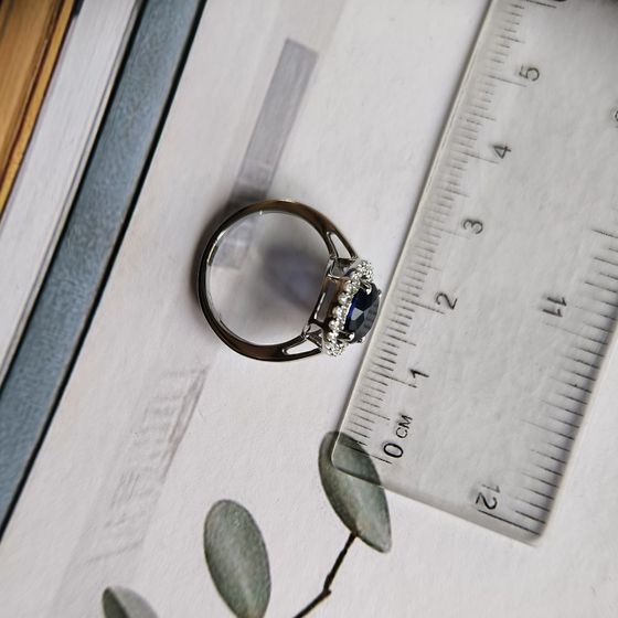 Silver ring with sapphire nano 1.887ct
