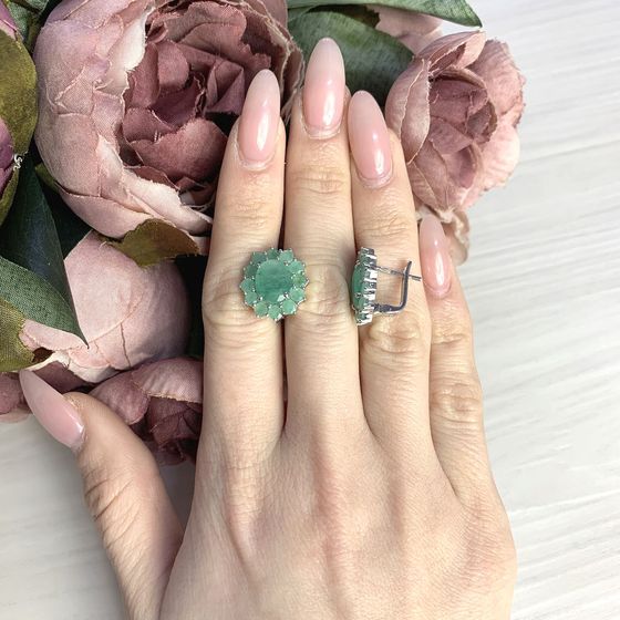 Серебряные серьги с изумрудом 7.715ct