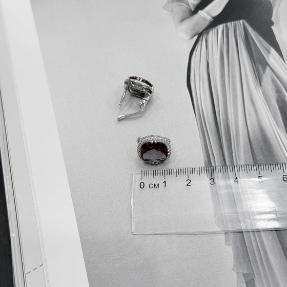 Серебряные серьги с султанитом 10.415ct