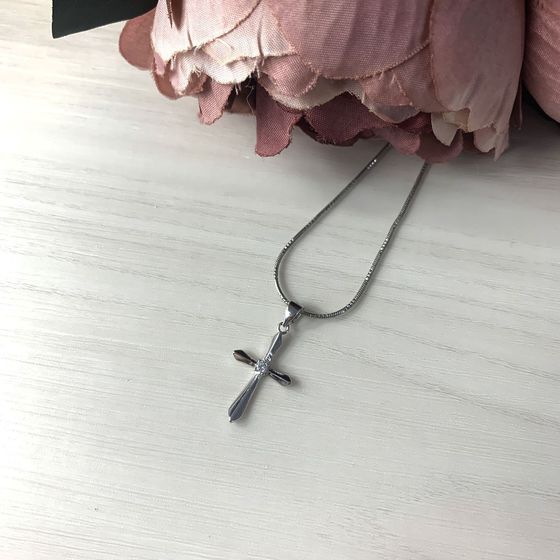 Серебряный крестик с фианитами