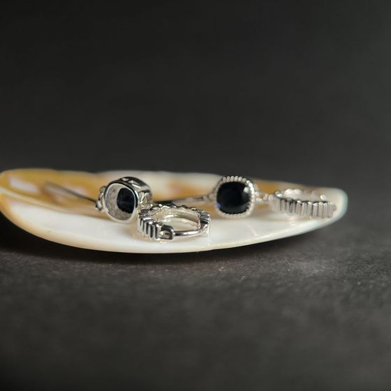 Silver earrings with sapphire nano 1.86ct