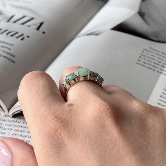 Серебряное кольцо с изумрудом 2.495ct