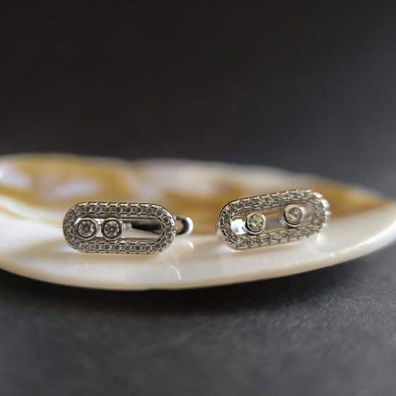 Серебряные серьги с фианитами