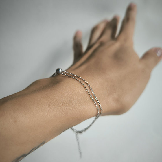 Silver bracelet without stones
