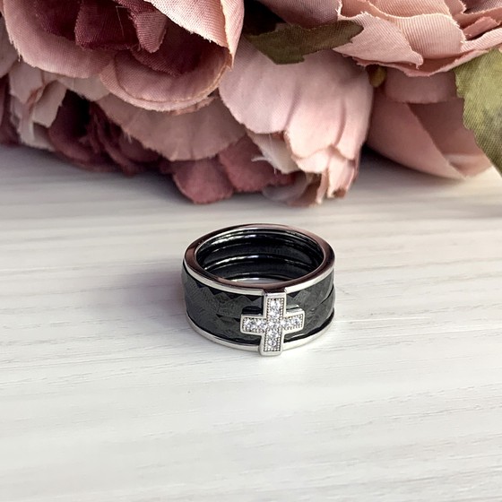 Silver ring with ceramics