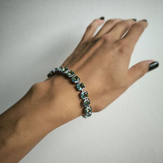 Серебряный браслет с мистик топазом