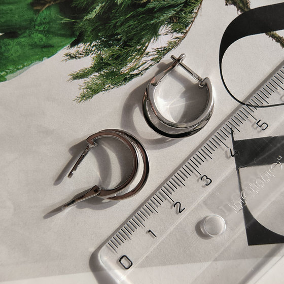 Серебряные серьги без камней