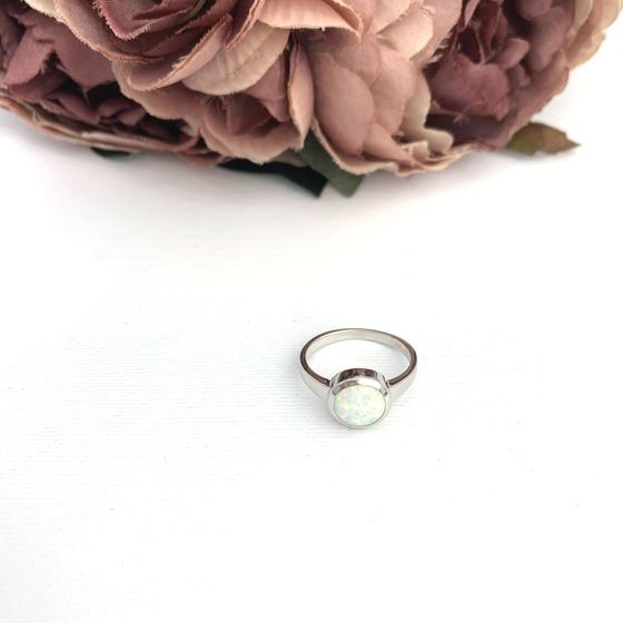 Серебряное кольцо с опалом 0.8ct