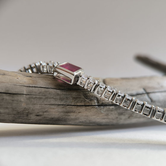 Серебряный браслет с рубином 9.832ct