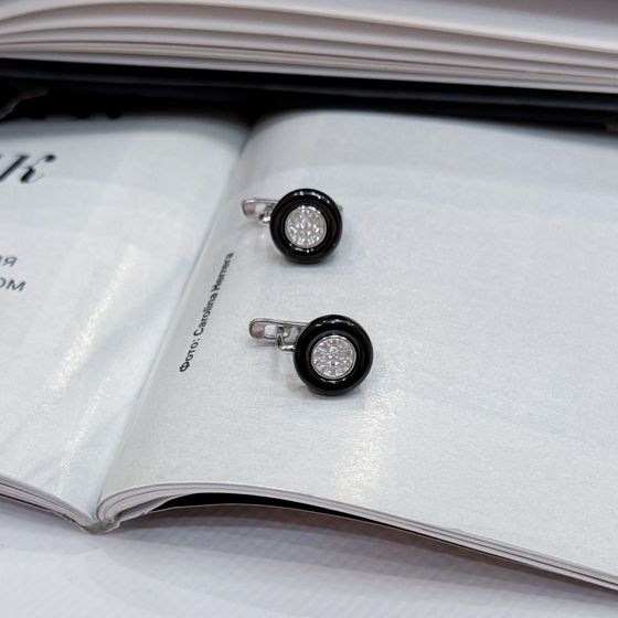 Silver earrings with ceramics