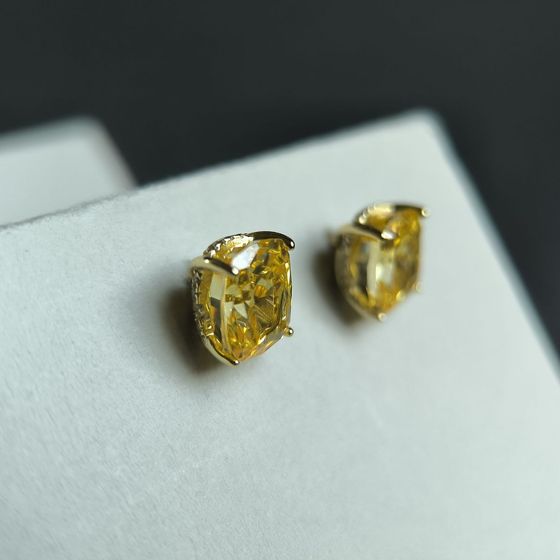 Серебряные серьги с фианитами