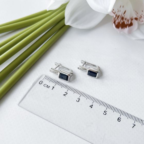 Серебряные серьги с сапфиром 2.572ct