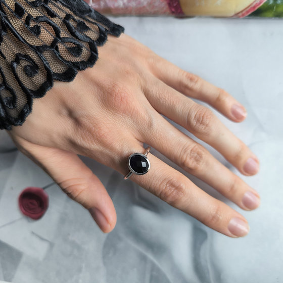 Серебряное кольцо с сапфиром nano 2.26ct