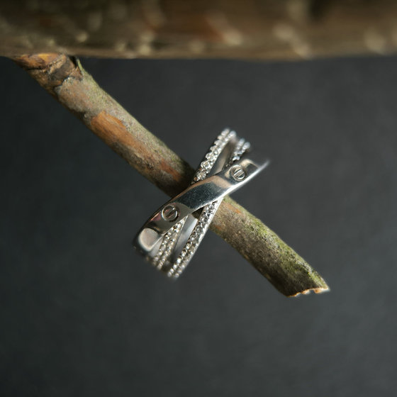 Silver ring with cubic zirconia