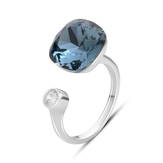 Silver Ring with Fianites