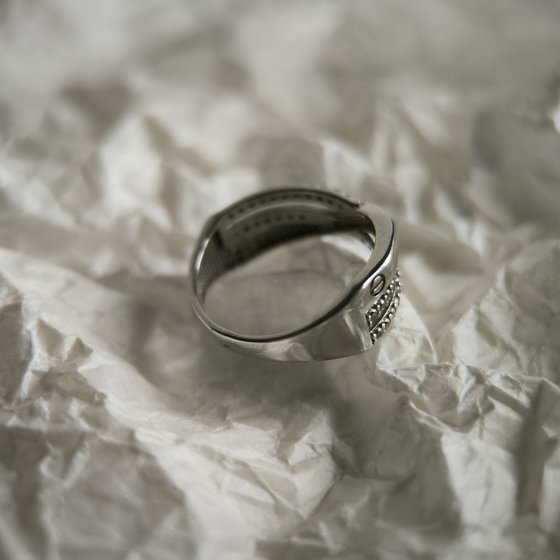Silver ring with cubic zirconia