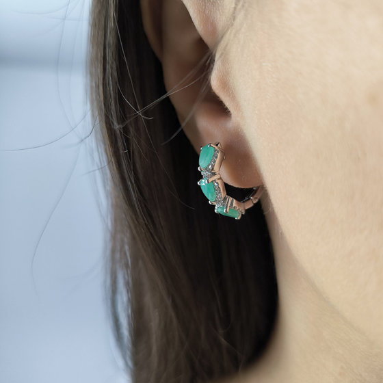 Серебряные серьги с изумрудом 2.864ct