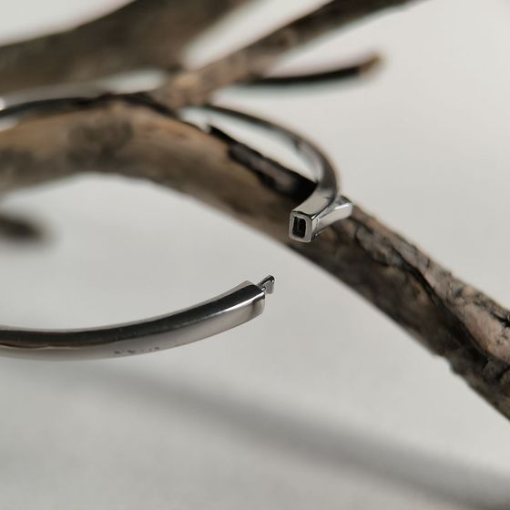 Серебряный браслет с фианитами