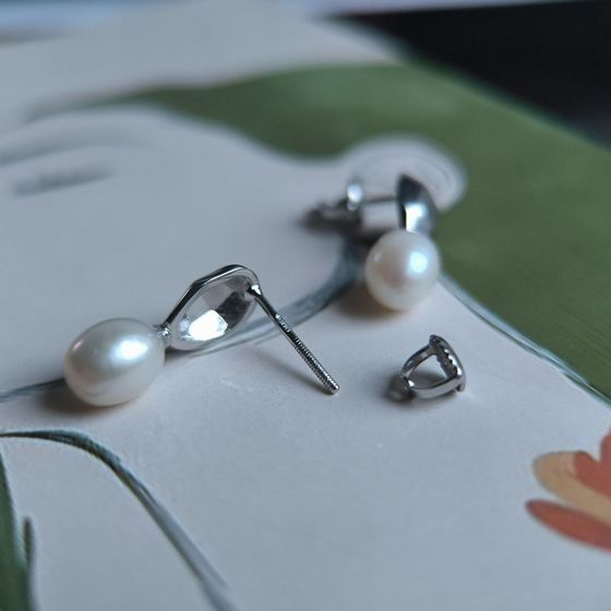 Серебряные серьги с жемчугом 4.75ct