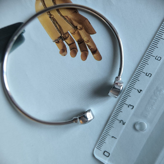 Серебряный браслет с сапфиром 6.438ct