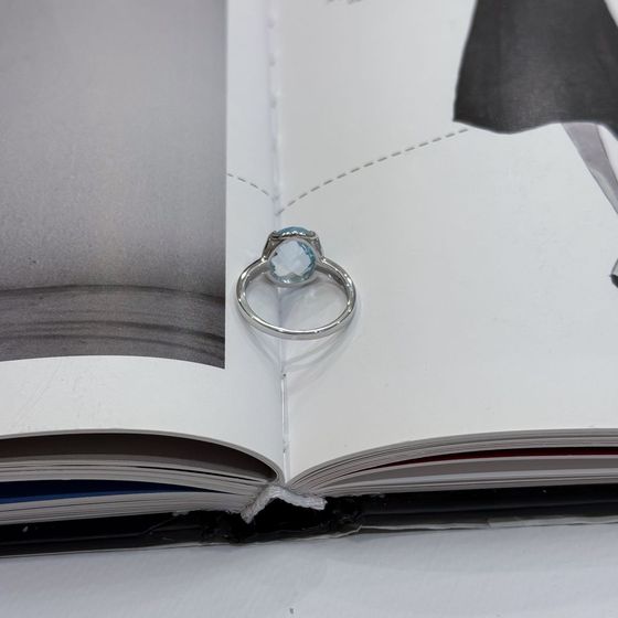 Серебряное кольцо с топазом 5.442ct