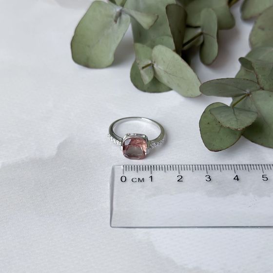 Серебряное кольцо с султанитом