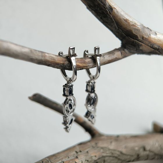 Серебряные серьги с сапфиром 3.407ct