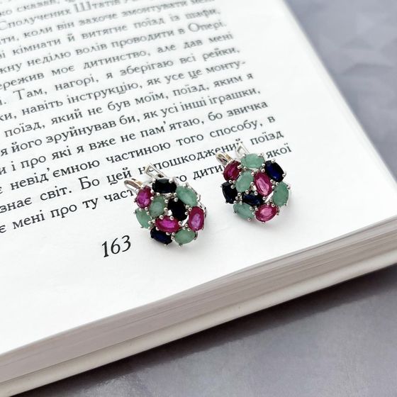 Серебряные серьги с сапфиром 5.878ct, изумрудом, рубином