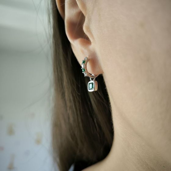 Серебряные серьги с фианитами