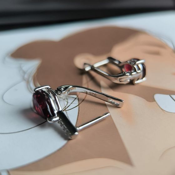 Серебряные серьги с гранатом nano 3.542ct