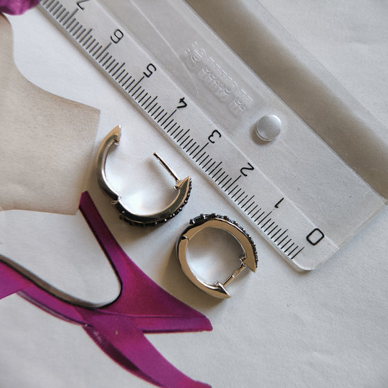 Silver earrings with Phianites