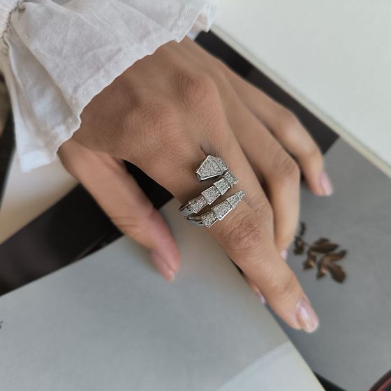 Серебряное кольцо с фианитами