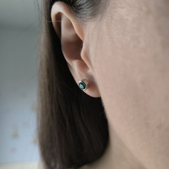 Silver earrings with emerald nano 0.77ct