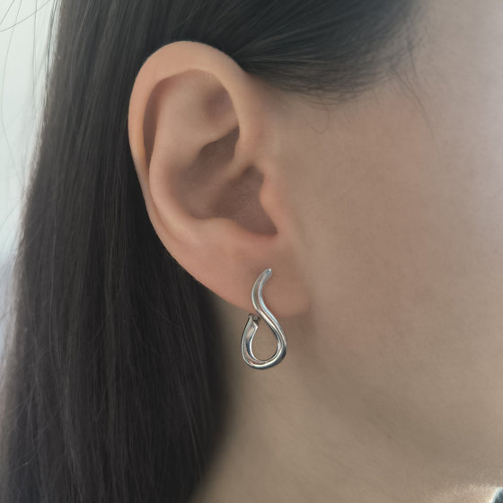 Silver earrings without stones