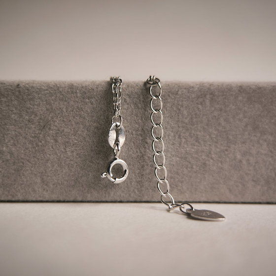Silver bracelet without stones