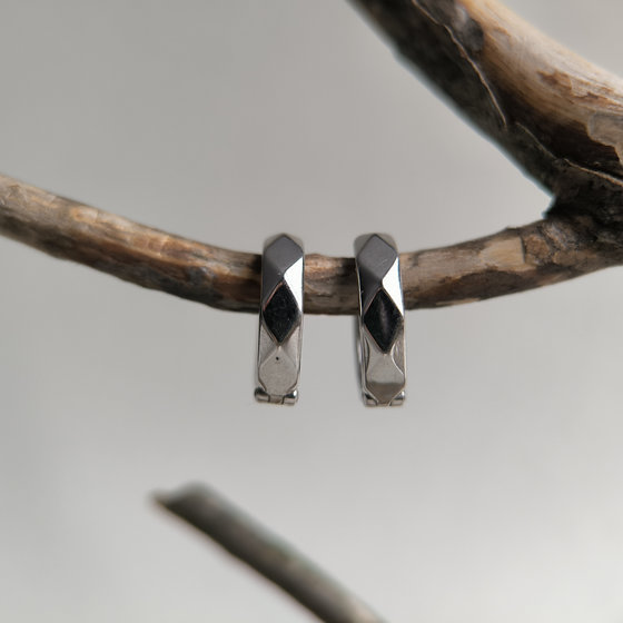 Серебряные серьги без камней