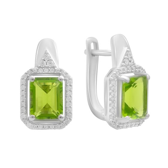 Silver earrings with chrysolite