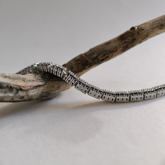 Серебряный браслет с сапфиром 4.35ct