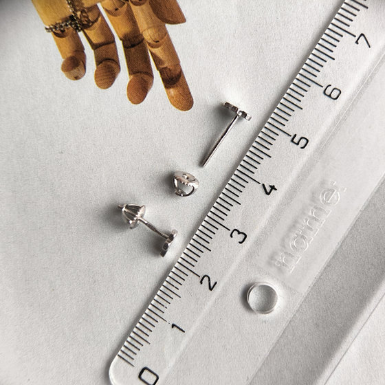 Серебряные серьги без камней