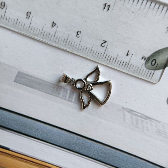 Серебряная подвеска с фианитами