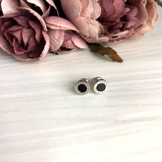 Silver earrings without stones, yemallu