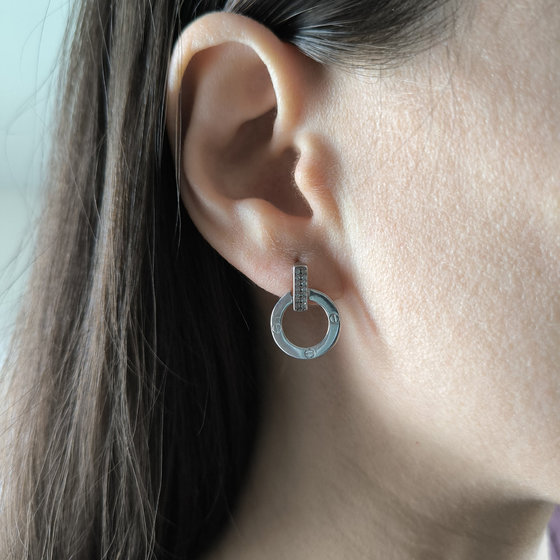 Серебряные серьги с фианитами