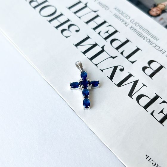 Срібний хрестик із сапфіром nano 1.9ct