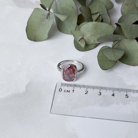 Серебряное кольцо с султанитом