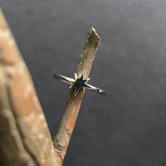 Серебряное кольцо без камней